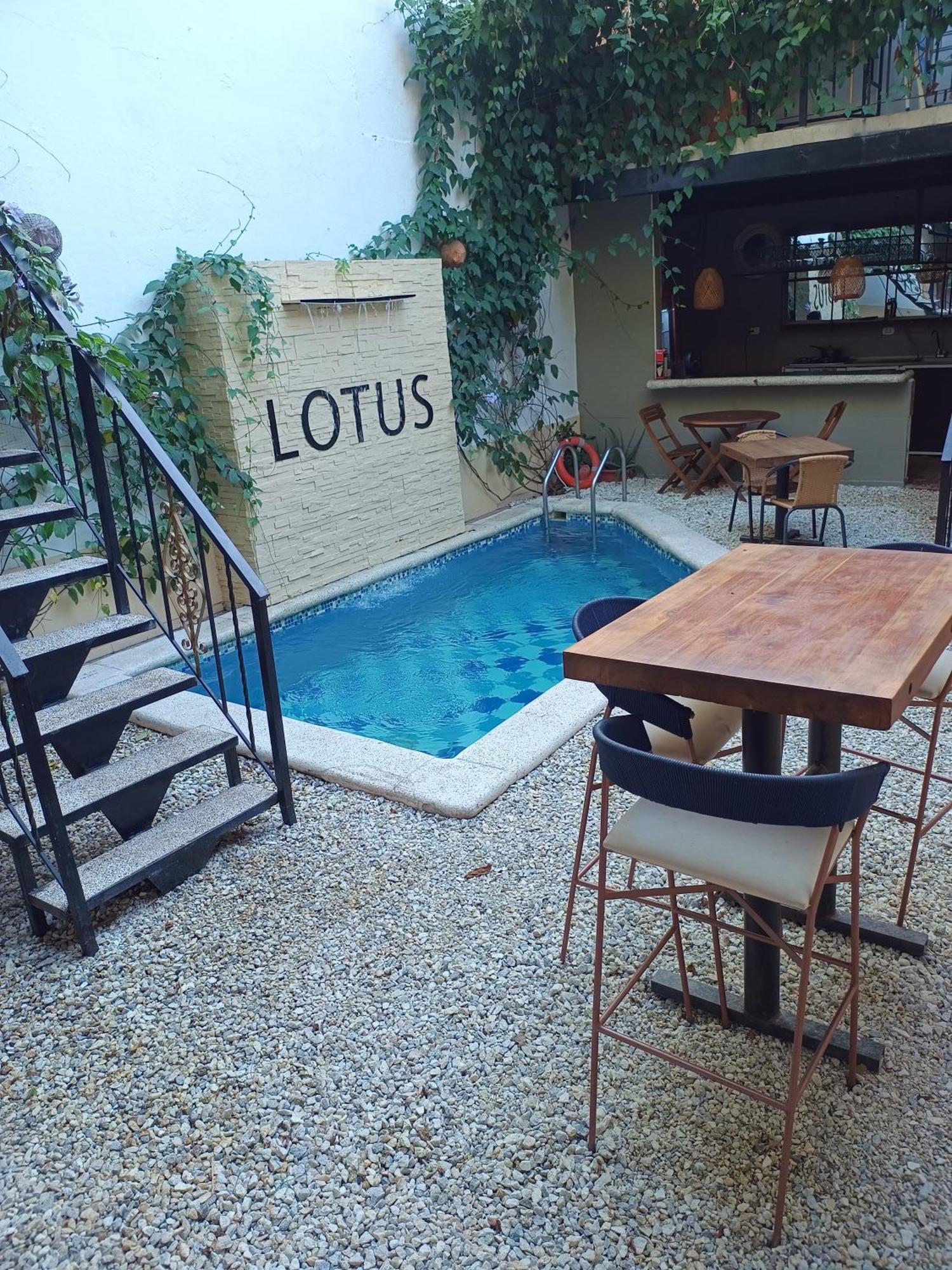 Lotus Central Hotel 산타마르타 외부 사진