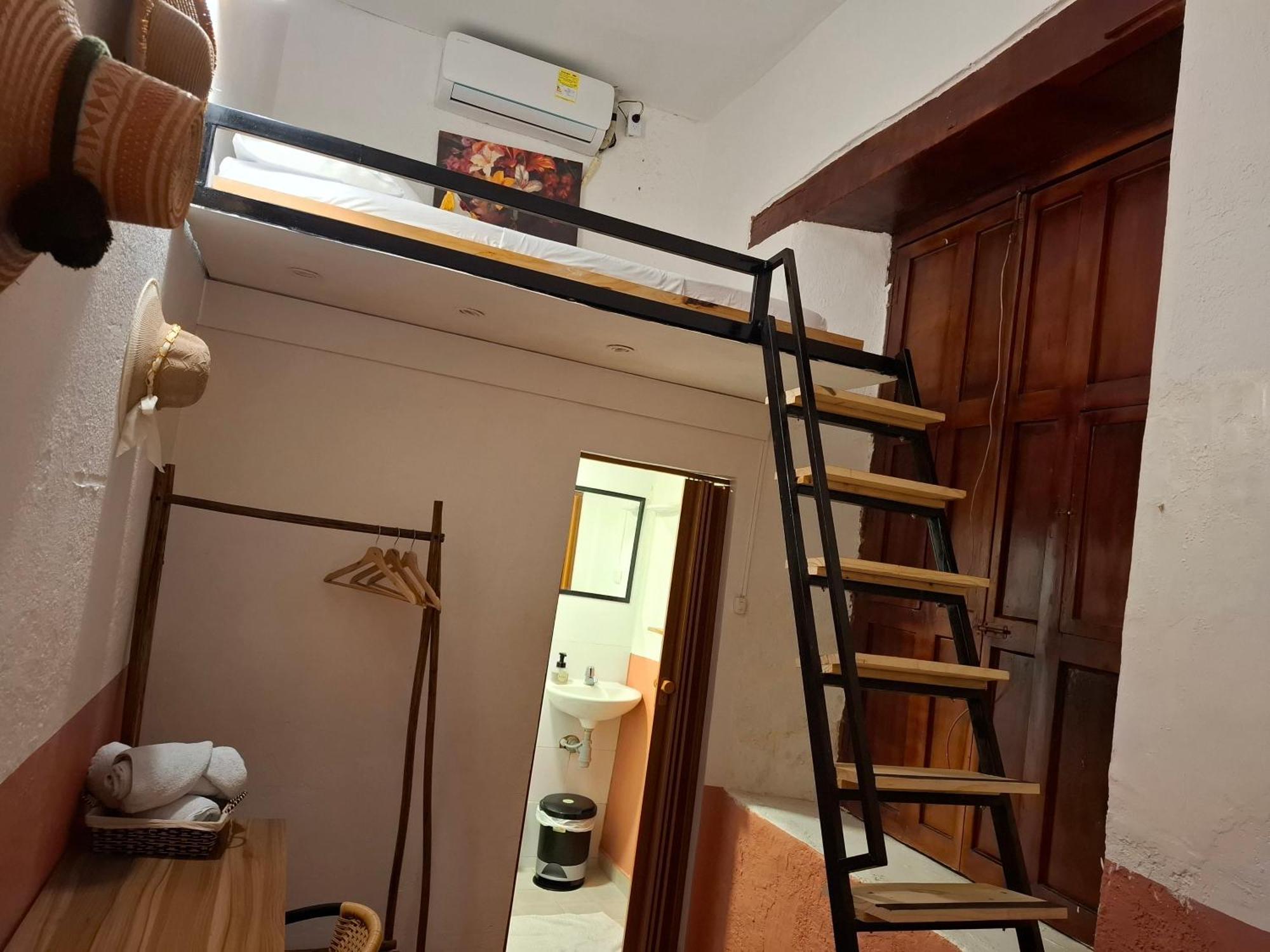 Lotus Central Hotel 산타마르타 외부 사진